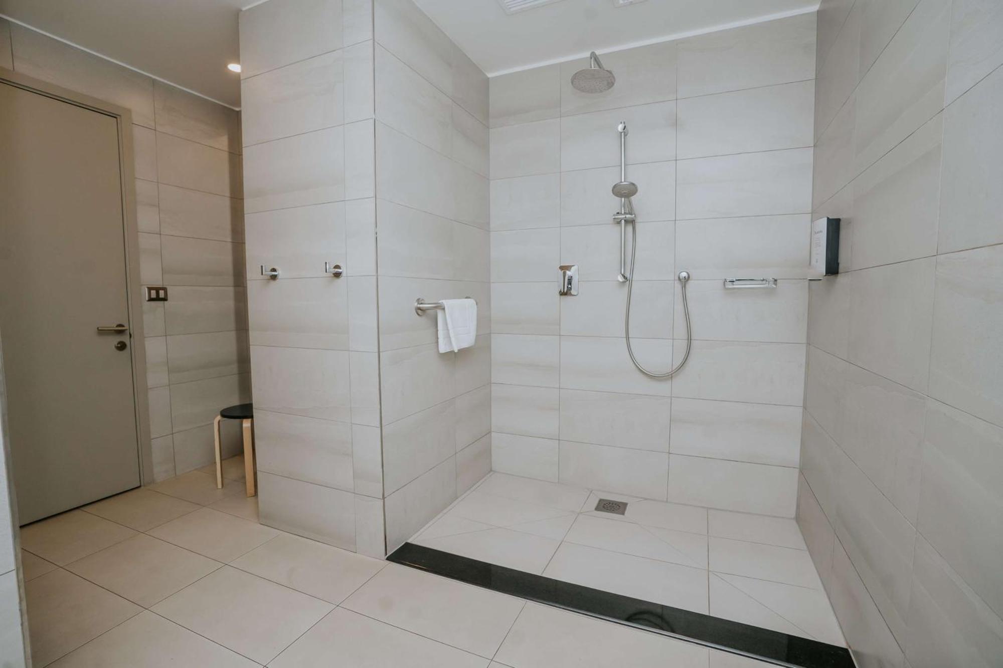 Best Western Ferrat تيموكو المظهر الخارجي الصورة